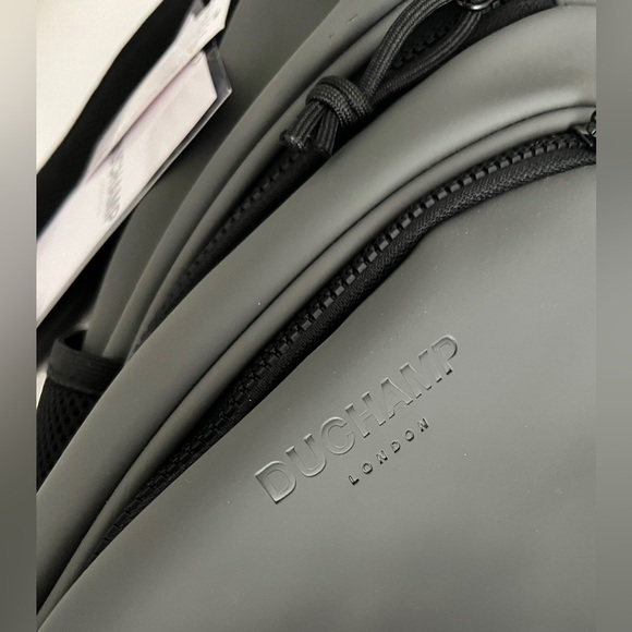 DUCHAMP GREY RUBBERIZED Cool Motorcycle Riders Travel Vacay Unisex SLING BAG NWT - Picture 13 of 14